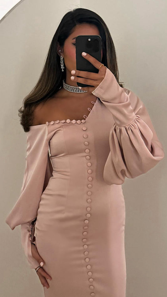 Samra in Pink